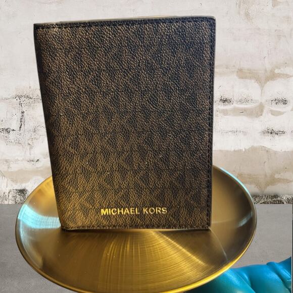 Michael Kors Signature Brown Logo Passport Holder - Picture 3 of 6